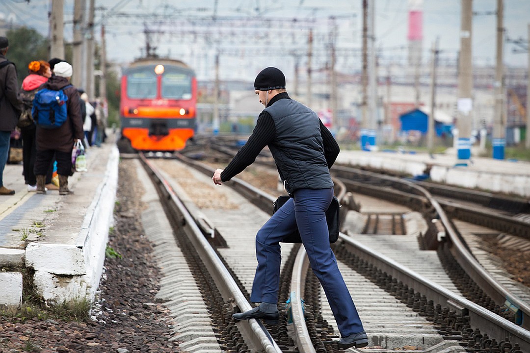 БЕЗОПАСНОСТЬ НА ТРАНСПОРТЕ
