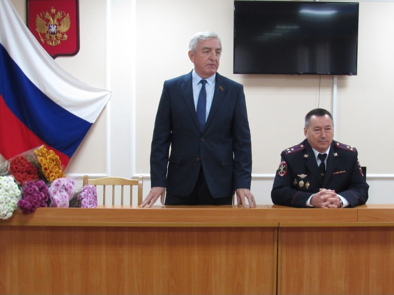 Поздравление сотрудников Отдела МВД России по Северскому району